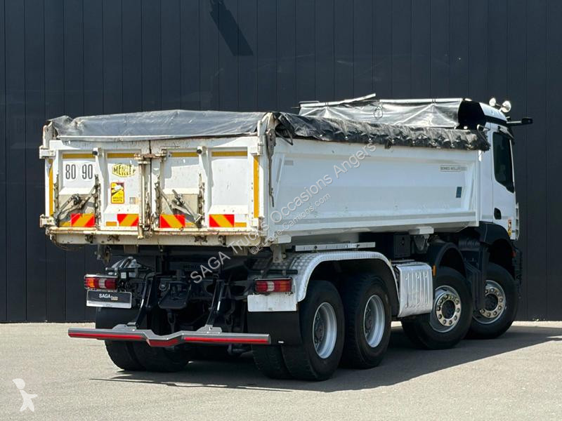 شاحنة Mercedes 3243 8x4/4 Bi-Benne Meiller