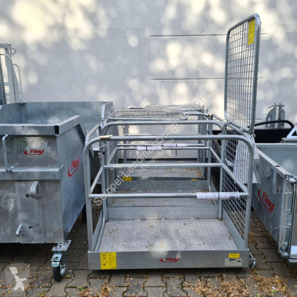 شاحنة Fliegl  Arbeitsbühne Light