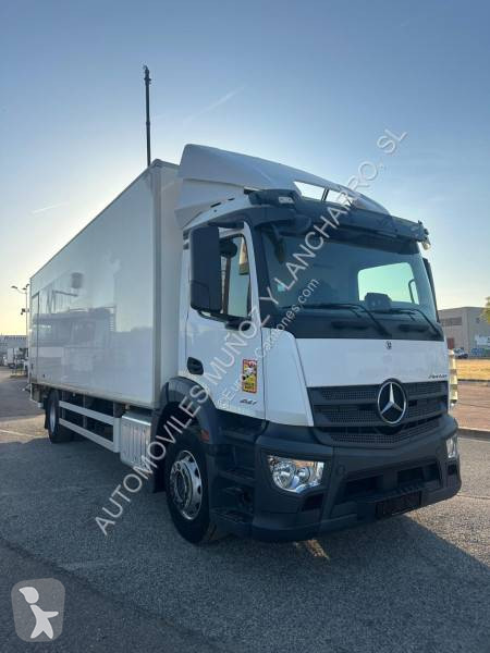شاحنة Mercedes