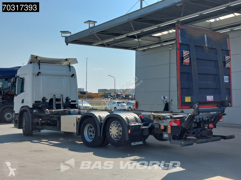 شاحنة Scania P500 P 6X2 2500kg adebordwand BDF...