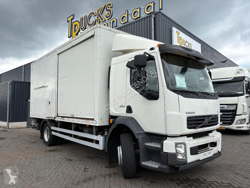 شاحنة Volvo 12240 + Leaf Suspension + Loadlift...