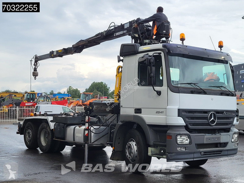 Camion Mercedes 2541 6X2 Jonsered J1142Z80A...