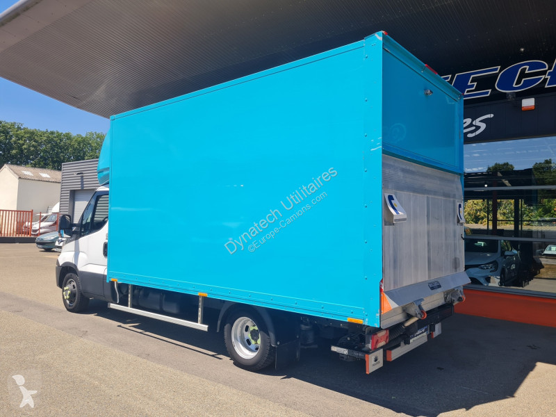 عربة نفعية Iveco DAILY CCB 35C13 EMPATTEMENT...