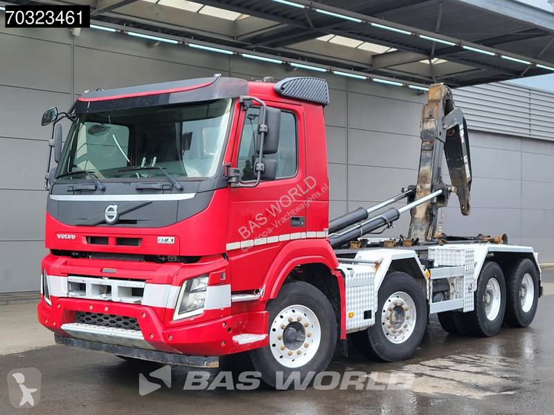 شاحنة Volvo 460 8X4 HIAB XR26Z56...