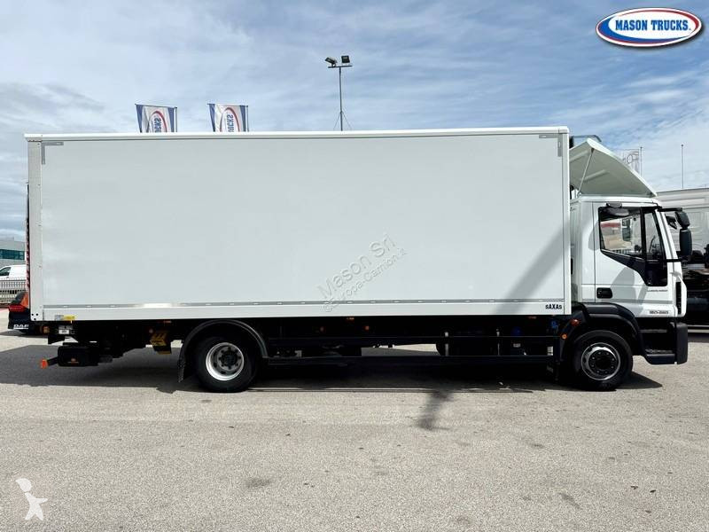 شاحنة Iveco