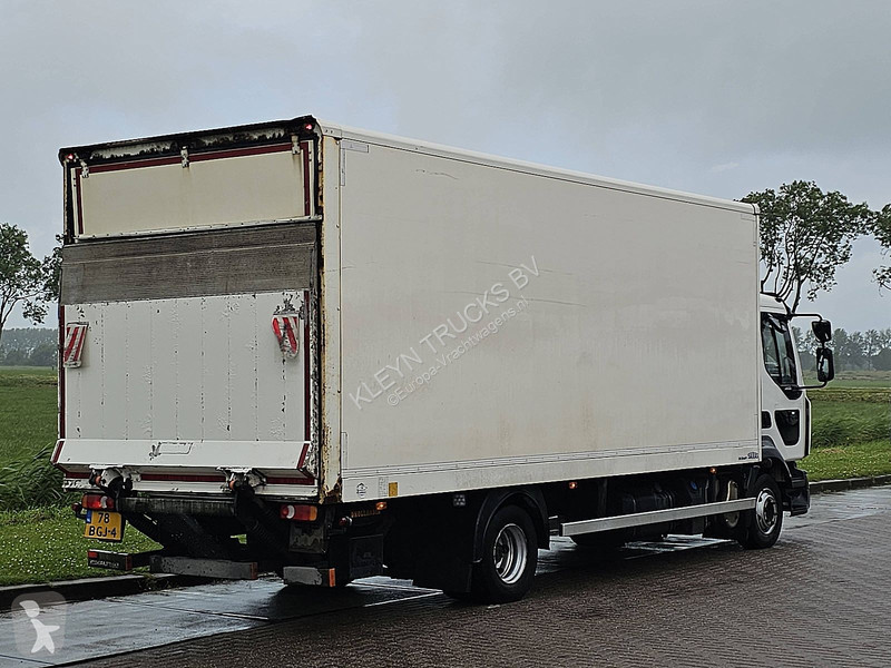 شاحنة Renault D 220