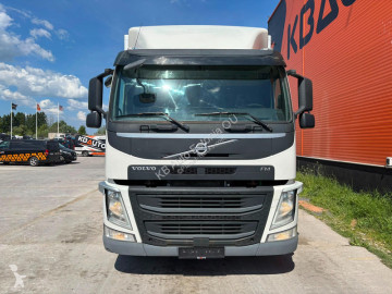 Камион хладилно еднотемпературен режим Volvo