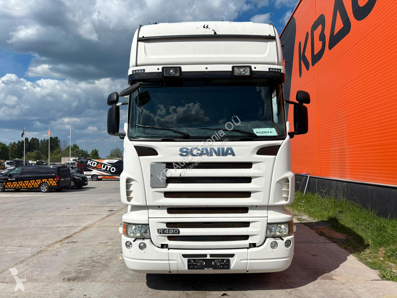 شاحنة Scania 6x2 CHASSIS L=7646 mm