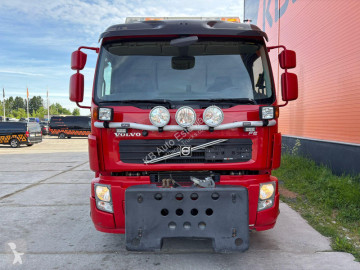 Камион мултилифт с кука Volvo