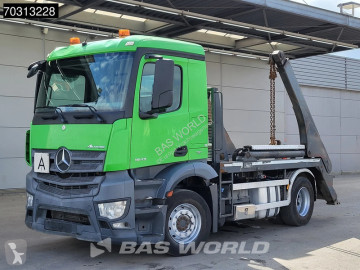Camion Mercedes Antos 1843 4X2 14 tons Hyvalift skiploader Automatic Euro 6