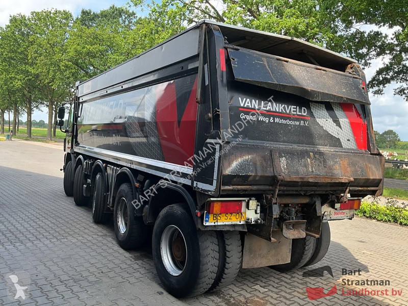 Lastbil Ginaf X5250 TS 10x4 met geisoleerde...