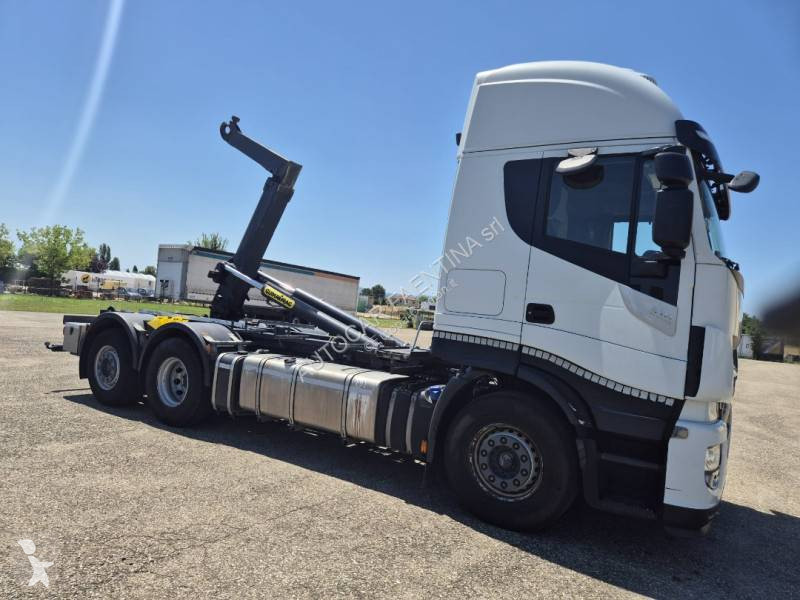 شاحنة Iveco