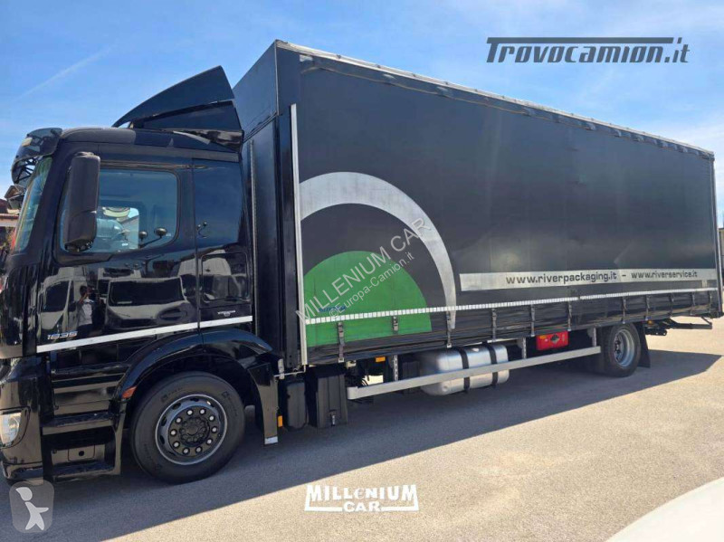 شاحنة Mercedes 18-35 EURO 6 ATTACCO BIGA KM 610000
