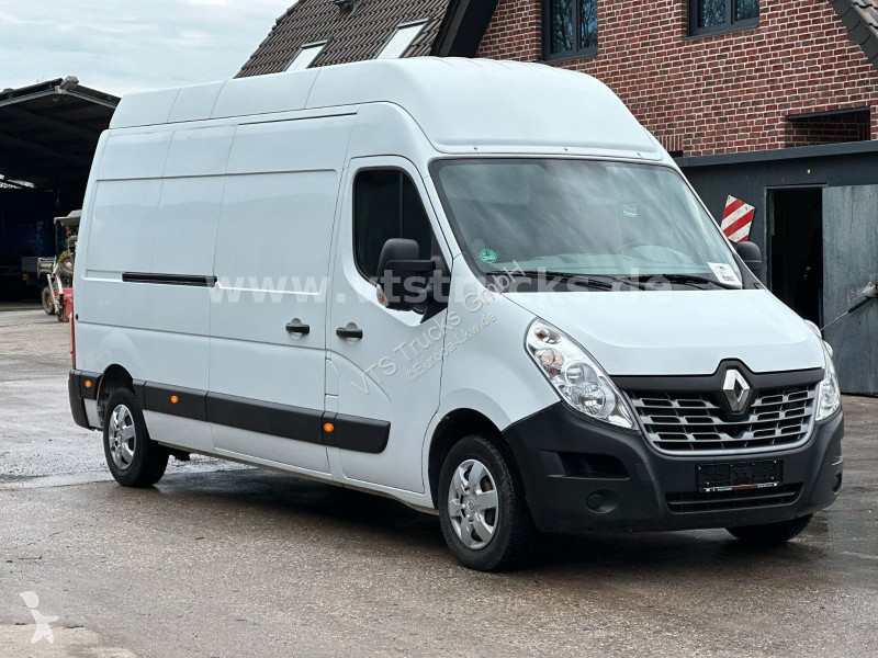 شاحنة Renault DCI 135 4x2
