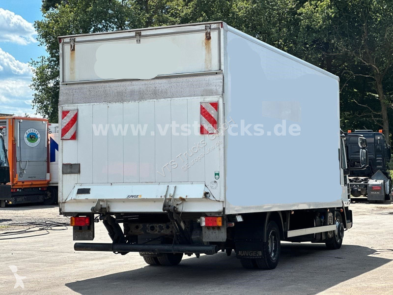 شاحنة Iveco 75E18 Koffer Junge Aufbau LBW
