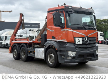 شاحنة حاوية Mercedes