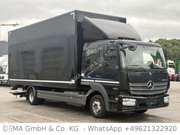 شاحنة عربة مقفلة Mercedes