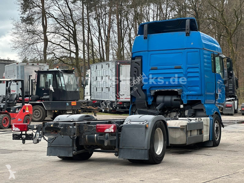 شاحنة MAN 18.440 4x2 Fahrgestell Euro6...