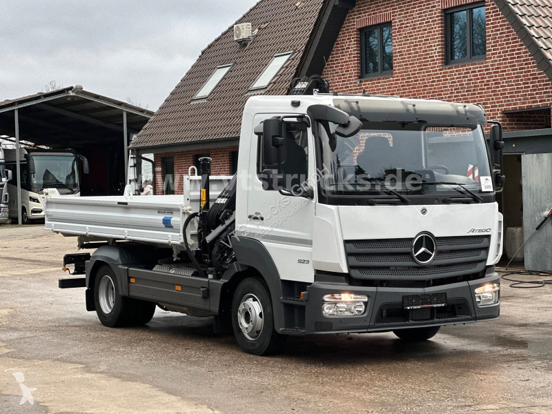 شاحنة Mercedes 823 4x2 Meiller...
