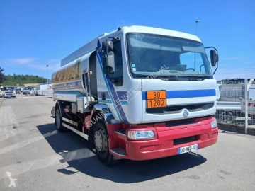 شاحنة صهريج محروقات Renault