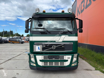 Камион кран Volvo