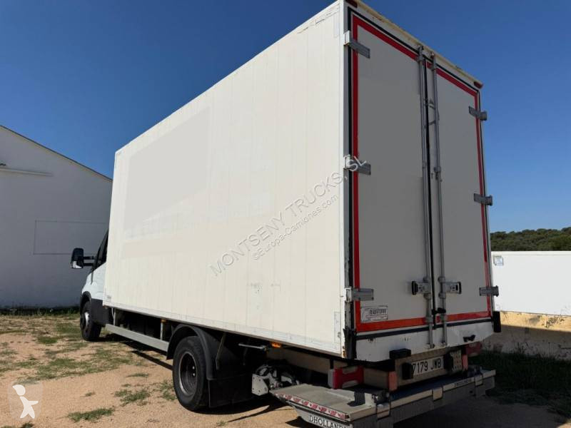 شاحنة Iveco