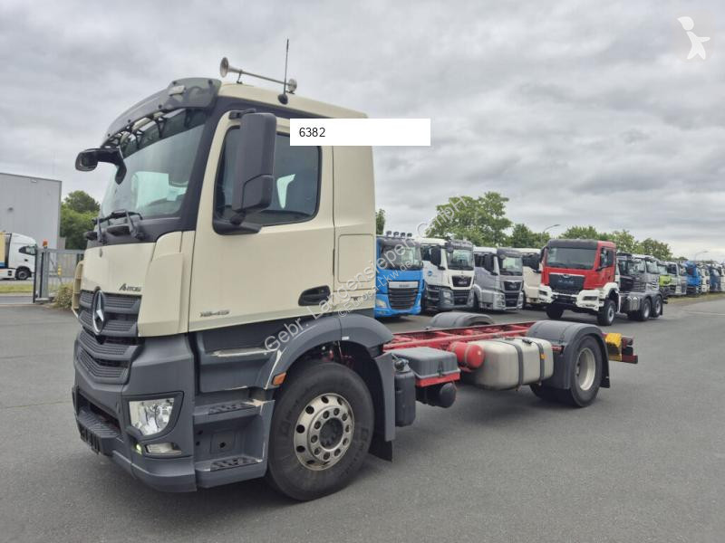 شاحنة Mercedes 1845 4x2 (Nr. 6382)