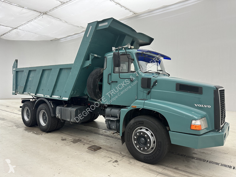 شاحنة Volvo NL12 - 6x4