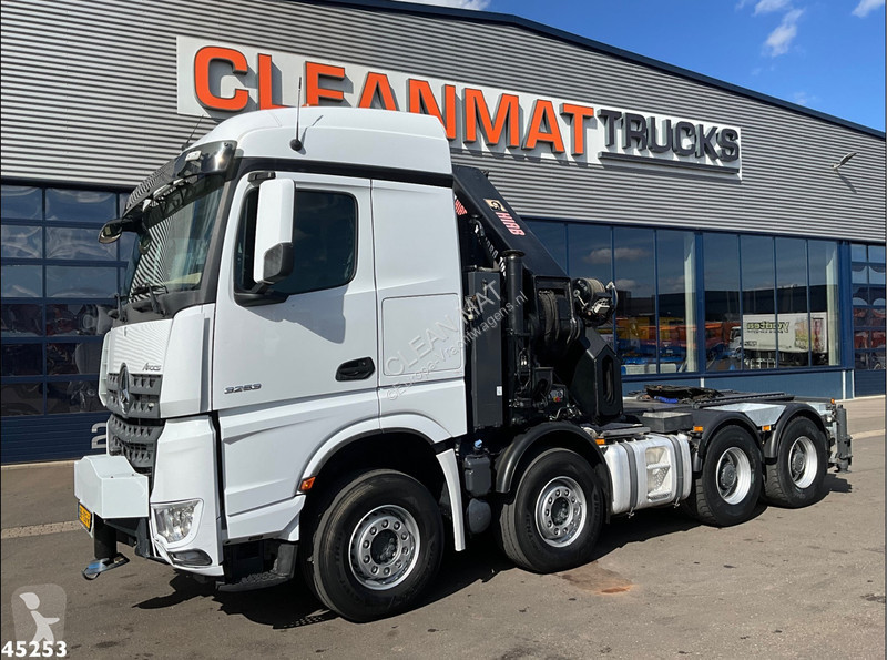 شاحنة Mercedes 3253 8x4 Hiab 105 Tonmeter...