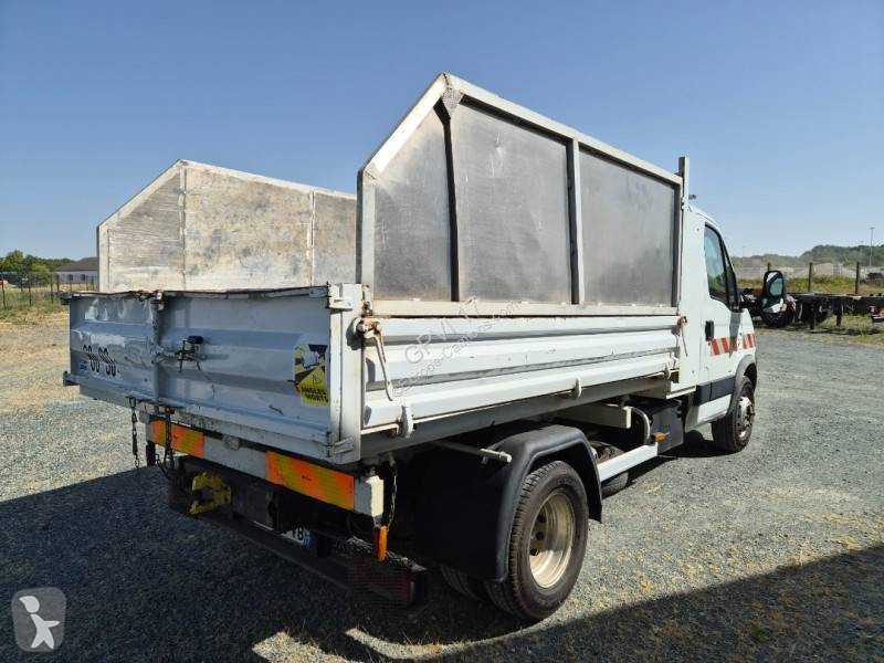 شاحنة Iveco