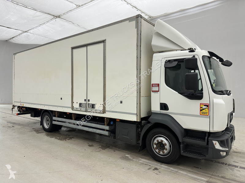 شاحنة Renault D 240