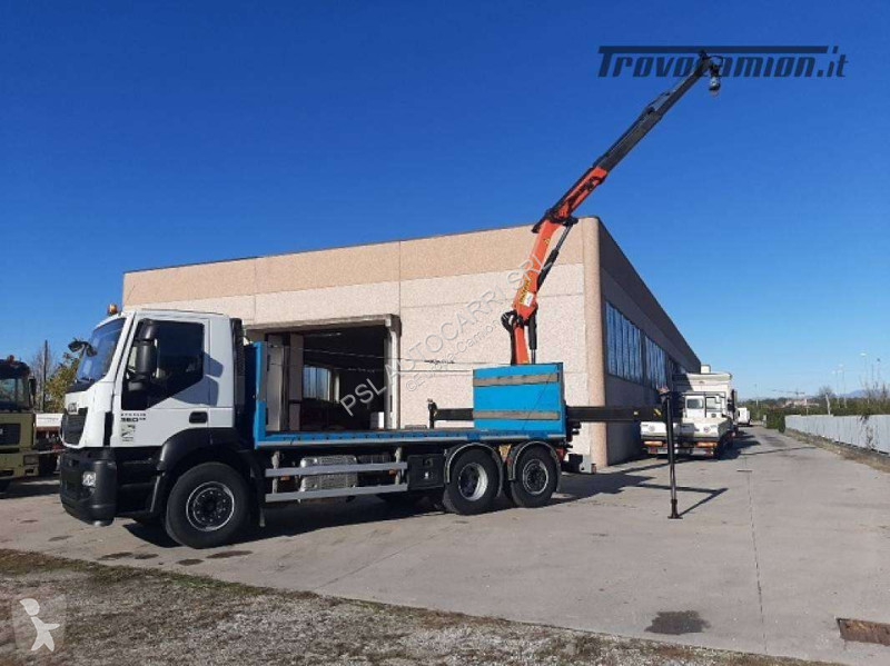 شاحنة Iveco AD 260S36 6x2