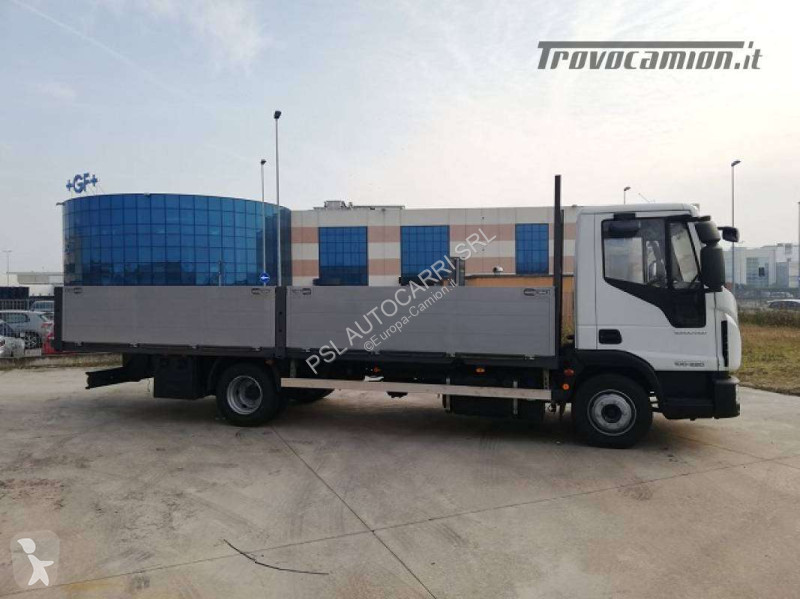 شاحنة Iveco ML 100E22 /P