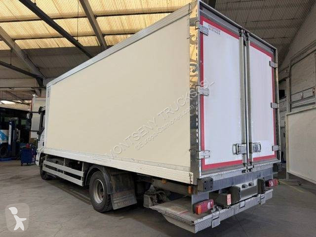 شاحنة Iveco