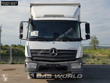 Камион Mercedes Atego 1223 4X2 12t Automatic Gearbox Full Air 1,5t Tailgate Euro 6