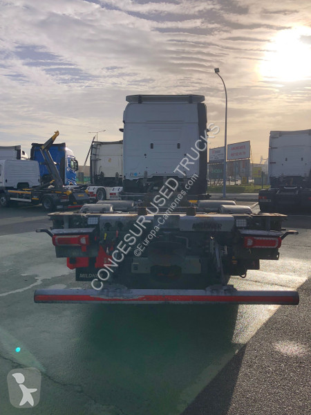 شاحنة Mercedes  2648 L CHASIS + BDF