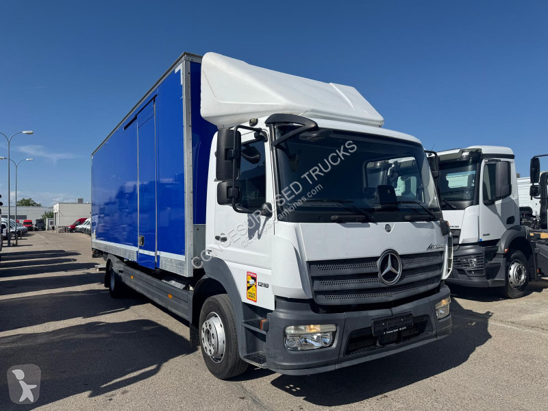 شاحنة Mercedes  1218  L