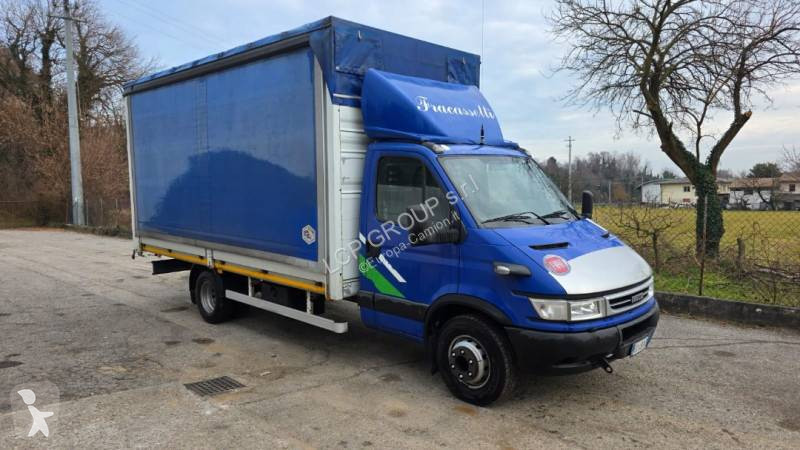 شاحنة Iveco