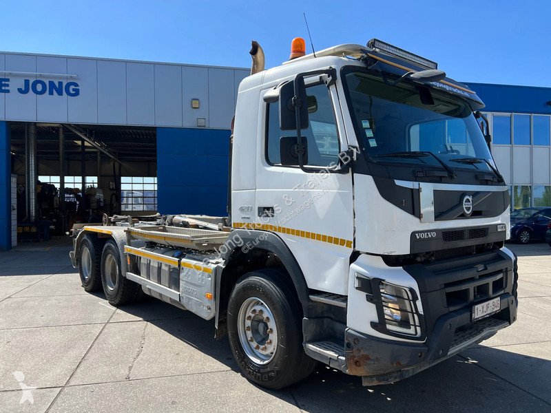 شاحنة Volvo 420 / 6x4 / Hookarm 20T / Steel Spring