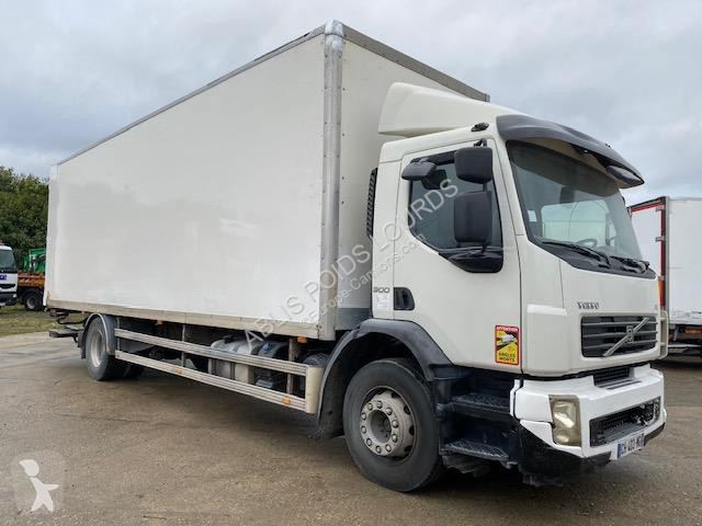 شاحنة Volvo 300