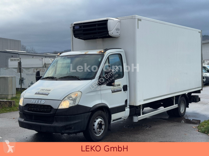 شاحنة Iveco 70C17 Mit Carrier Xr 500