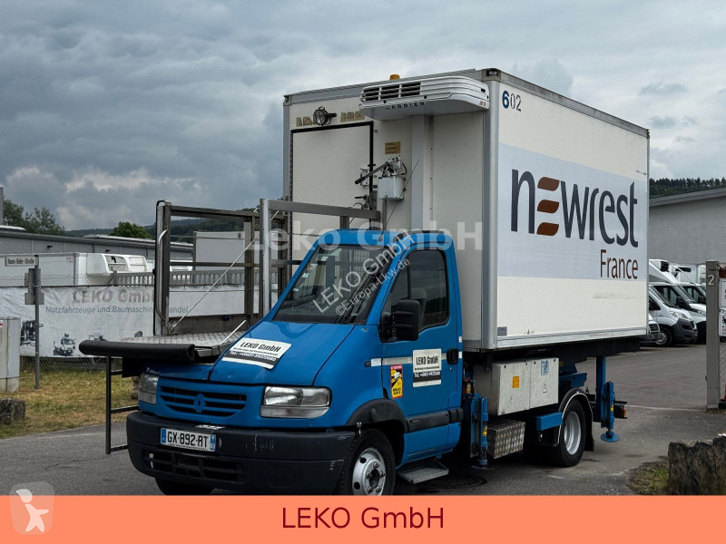 شاحنة Renault 65.150 Flughafen wagen