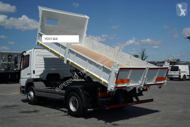 شاحنة Mercedes ATEGO