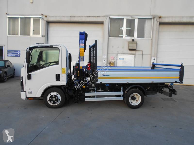 Грузовик Isuzu