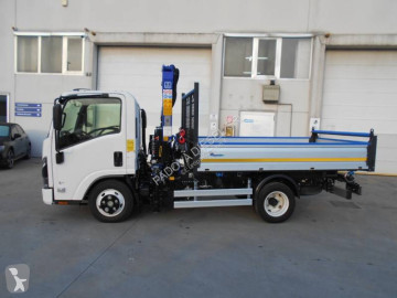 Камион Isuzu
