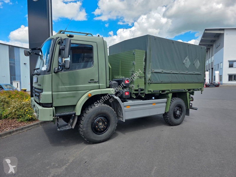 شاحنة Mercedes 1018 A 4x4 Pritsche Plane...