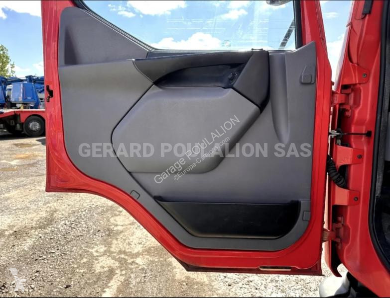 شاحنة Renault  PREMIUM