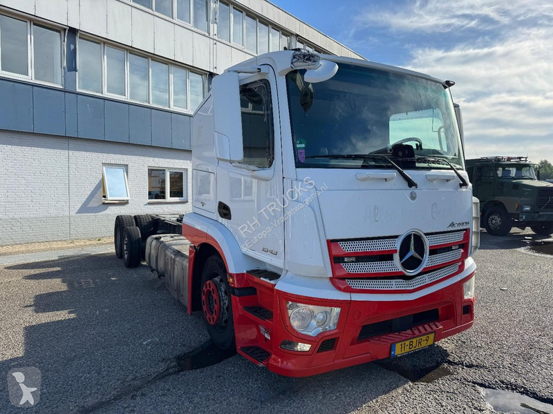 شاحنة Mercedes 1943 6X2 EURO 6 CHASSIS CABINE