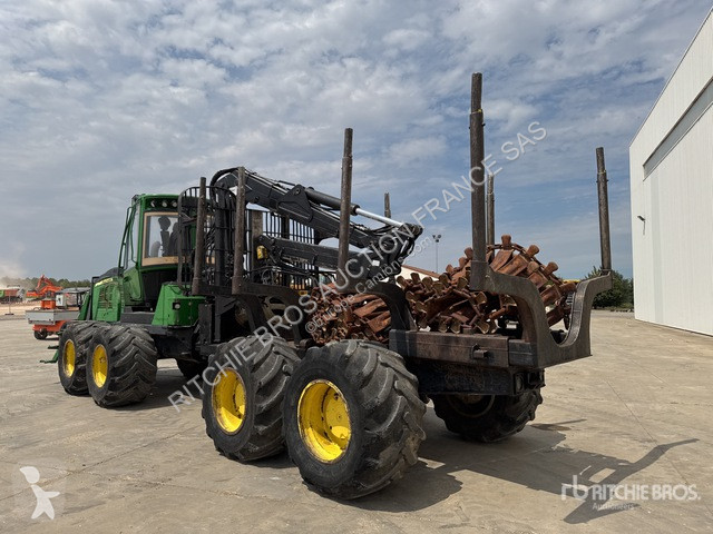 شاحنة John Deere  1210E