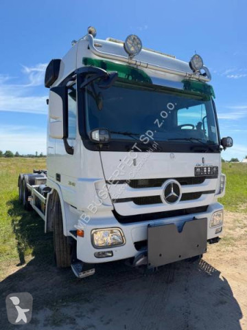 Камион мултилифт с кука Mercedes